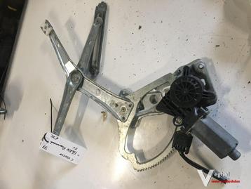 Mercedes C klasse 1997 Elektr. Raammech + motor Links of Rec beschikbaar voor biedingen