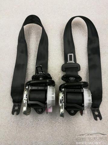 Skoda Octavia gordelspanner set 2013-2020 5E0857701 5E085770 beschikbaar voor biedingen