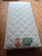 Matelas pour lit bébé ressorts ensachés 60cm x 120cm, Ophalen, Zo goed als nieuw, Matras