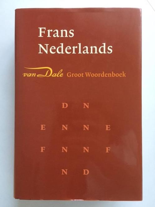 van Dale Groot woordenboek N-F en F-N, Livres, Dictionnaires, Comme neuf, Van Dale, Enlèvement ou Envoi