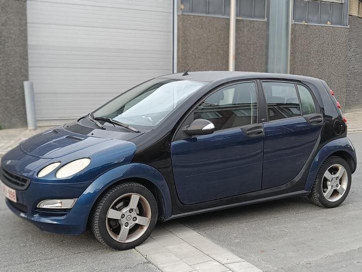 Smart Forfour 1.3, Autos, Smart, Particulier, ForFour, Essence, Euro 4, 5 portes, Boîte manuelle, Bleu, Enlèvement