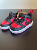 Nike baby sneakers maat 21, Kinderen en Baby's, Schoentjes, Meisje, Nieuw, Ophalen of Verzenden