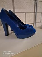 Damesschoenen, Kleding | Dames, Schoenen, Blauw, Ophalen of Verzenden, Zo goed als nieuw, Schoenen met hoge hakken