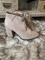Caprice nieuw maat 38, Kleding | Dames, Schoenen, Ophalen, Beige, Lage of Enkellaarzen, Nieuw