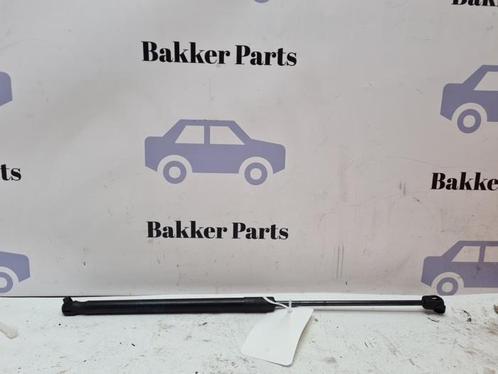 Gasdemper rechts-achter van een Volkswagen Polo, Auto-onderdelen, Carrosserie, Volkswagen, Gebruikt, 3 maanden garantie