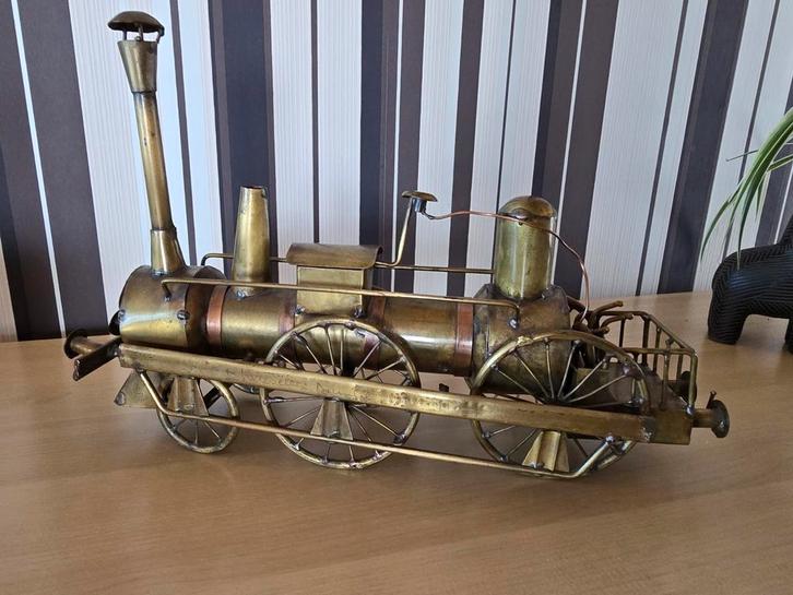 Koperen locomotief, gesigneerd D'haeseleer, Antiek en Kunst, Antiek | Brons en Koper, Koper, Ophalen of Verzenden