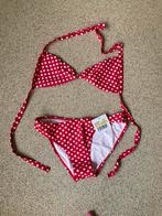 Bikini rood met witte bollen maat s/m ( nieuw ), Vêtements | Femmes, Vêtements de Bain & Maillots de Bain, Enlèvement ou Envoi