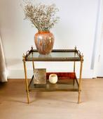 Prachtige vintage bijzettafel met afneembaar dienblad, Huis en Inrichting, Ophalen, Vintage, Minder dan 50 cm, Zo goed als nieuw