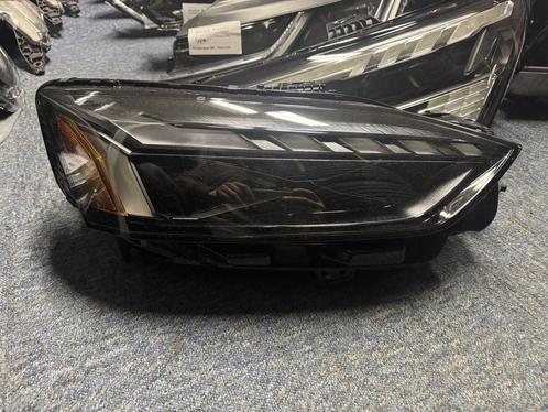 Audi a5 koplamp Rechts  8w6941086f USA, Auto-onderdelen, Verlichting, Gebruikt, Ophalen of Verzenden