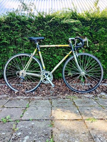 Retro koersfiets  beschikbaar voor biedingen