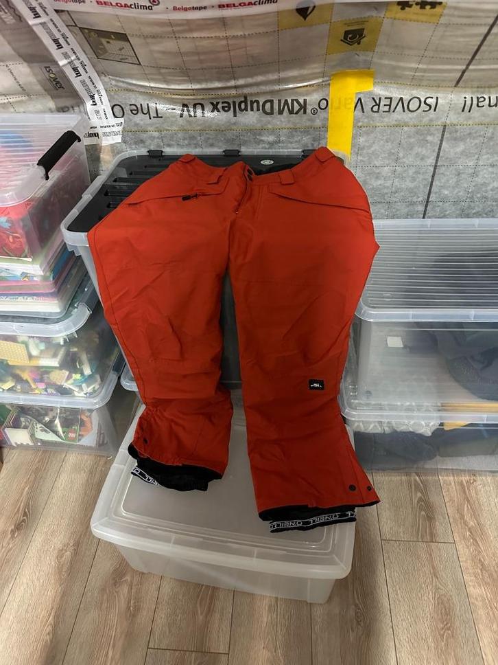 ski kledij - amper gebruikt, Sport en Fitness, Skiën en Langlaufen, Zo goed als nieuw, Kleding, Ski, Overige merken, Ophalen