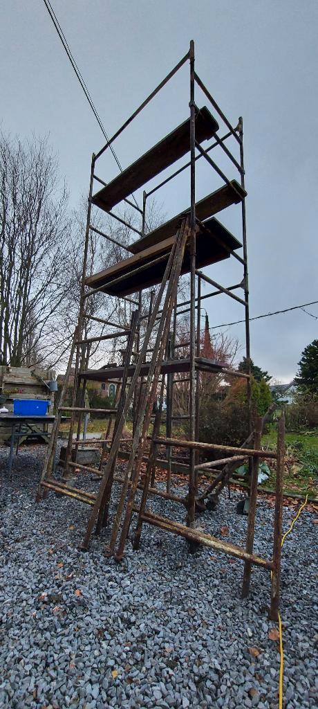 Échafaudage, Doe-het-zelf en Bouw, Steigers, Gebruikt, Rolsteiger of Kamersteiger, 5 meter of hoger, Ophalen