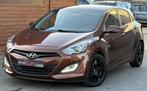 | Hyundai i30 | Euro 5 | 173.000 km | Airco | Trekhaak, Auto's, Hyundai, Euro 5, Bedrijf, 1582 cc, 81 kW