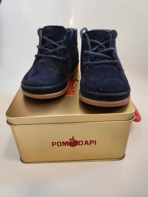 Chaussures pour enfants Pom D'Api taille 20 à vendre ! Très, Enfants & Bébés, Vêtements de bébé | Chaussures & Chaussettes, Comme neuf