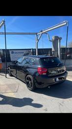 BMW Série 1 F20 116d, Auto's, BMW, 1 Reeks, Zwart, Zwart, Diesel