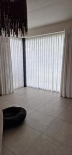 2 witte gordijnen Heytens incl rails, 200 cm ou plus, Comme neuf, Enlèvement, 200 cm ou plus