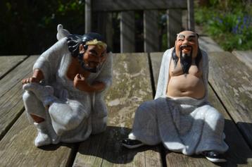 2 Beeldjes zgn. 'Immortals' China, laat 20e eeuw. Prima cond beschikbaar voor biedingen