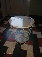 Bijzettafeltje action, Ophalen