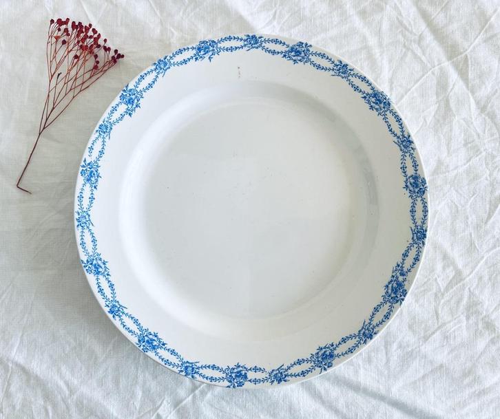 Plat rond Boch Guirnalda, Antiek en Kunst, Antiek | Servies los, Ophalen of Verzenden