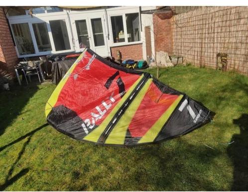 Kiteset beginner (makkelijk hoge sprongen) slingshot rally's, Watersport en Boten, Kitesurfen, Nieuw, Kitesurf-set, 7 m², Ophalen of Verzenden