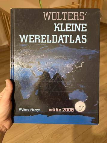 Wolters’ kleine wereldatlas editie 2005, Enlèvement ou Envoi, Comme neuf