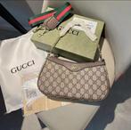 Gucci tas is niet gebruikt en heel goede kwaliteit., Handtassen en Accessoires, Tassen | Damestassen, Ophalen, Nieuw