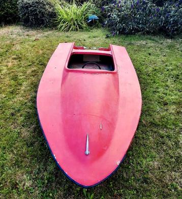 Vintage glasfiber speedboot seventies geen Riva. beschikbaar voor biedingen