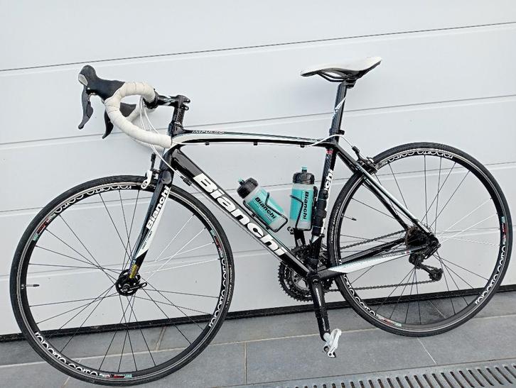 VELO, Vélos & Vélomoteurs, Vélos | Vélos de course, Comme neuf, Autres marques, 10 à 15 vitesses, Autres matériaux, Enlèvement