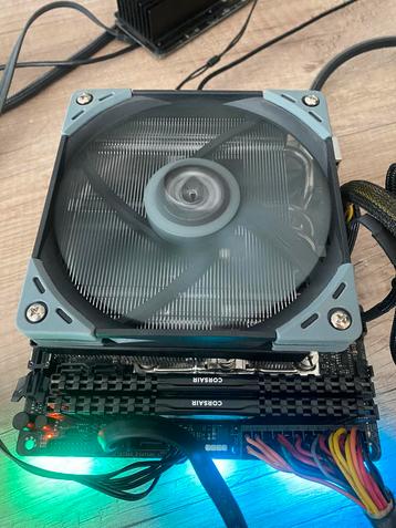 Strix b250 i5 6600k itx 16gb ram en 400 watt voeding beschikbaar voor biedingen