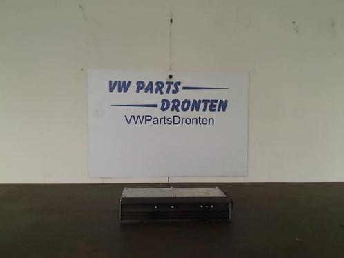 Radio module van een Volkswagen Golf, Auto-onderdelen, Elektronica en Kabels, Volkswagen, Gebruikt, 3 maanden garantie, Ophalen of Verzenden