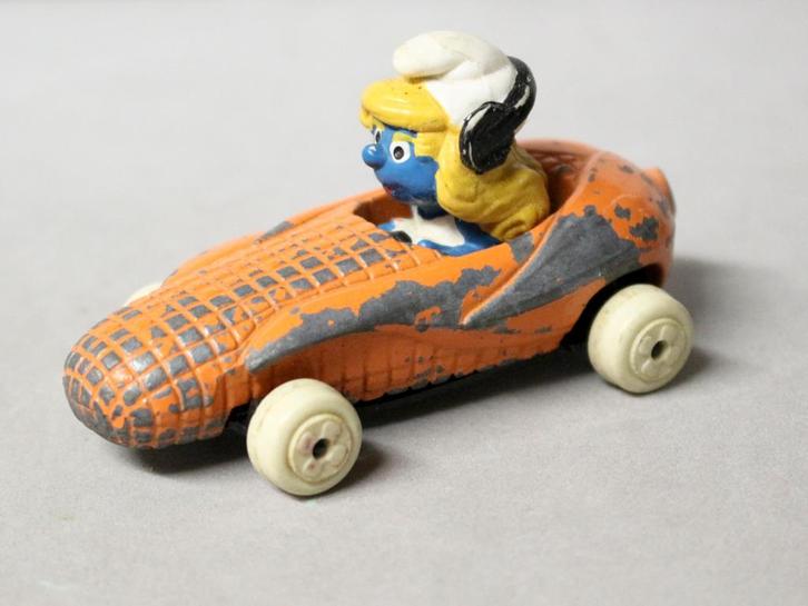 Cars Cartoon Belgische strips ESCI_nr 07_1983_schtroumpfette, Hobby en Vrije tijd, Modelauto's | Overige schalen, Gebruikt, Auto