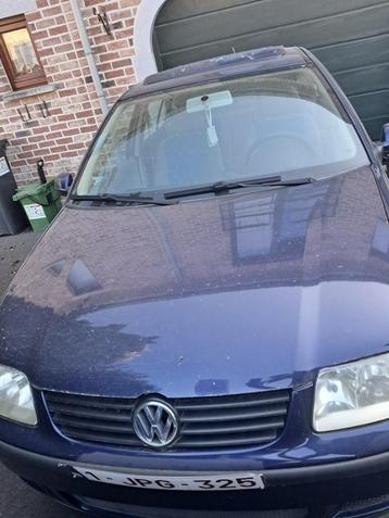 Volskwagen polo !!!faible kilométrage!!!, Autos, Achat, Boîte manuelle, 5 portes, 5 places