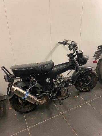 Dax lowrider 72cc lifan beschikbaar voor biedingen