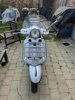 Vespa Primavera, Fietsen en Brommers, Ophalen, Overige modellen, Klasse B (45 km/u), Zo goed als nieuw