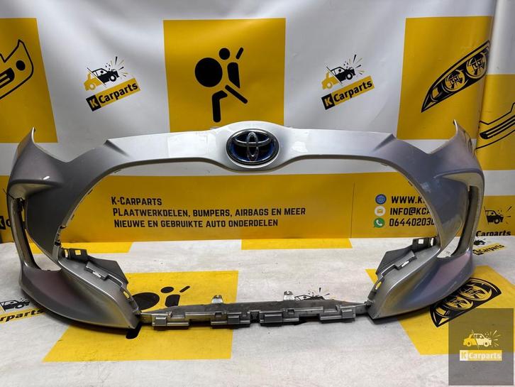 Bumper Toyota Yaris Voorbumper 52119-K0050 2019-Heden, Auto-onderdelen, Carrosserie, Bumper, Toyota, Voor, Gebruikt