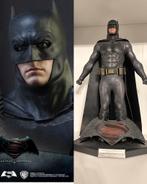 Batman v superman mms342 exclusive hot toys, Verzamelen, Ophalen of Verzenden, Actiefiguur of Pop, Zo goed als nieuw, Film