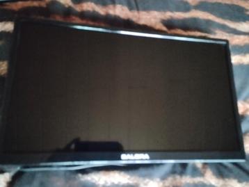 Salora led tv  pc scherm 46 cm o 27 cm met afstandsbediening