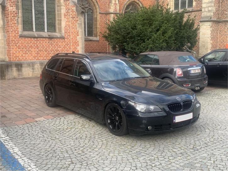 BMW E61 525d M57 stage 2 gechipt, Auto's, BMW, Particulier, 5 Reeks, Diesel, Euro 3, Break, 5 deurs, Automaat, Zwart, Zwart, Leder