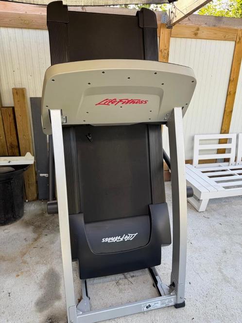 LIFEFITNESS treadmill  loopband, Sport en Fitness, Fitnessapparatuur, Gebruikt, Loopband, Armen, Benen, Borst, Buik, Rug, Aluminium