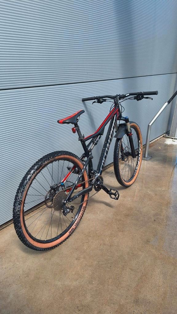 specialized, Fietsen en Brommers, Fietsen | Mountainbikes en ATB, Zo goed als nieuw, Ophalen