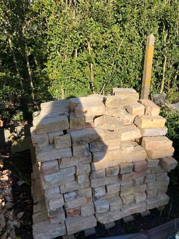 gele nieuwpoortse moef  + baksteenrode veldovensteen, Enlèvement, Utilisé