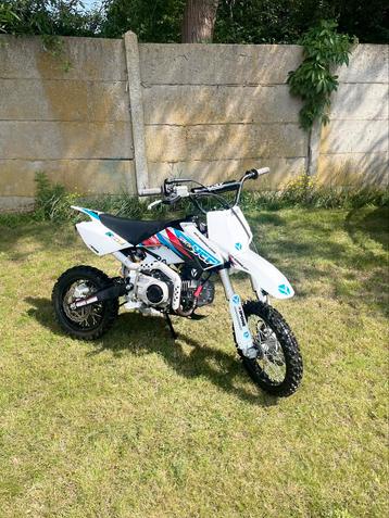 Pitbike ycf 125 beschikbaar voor biedingen