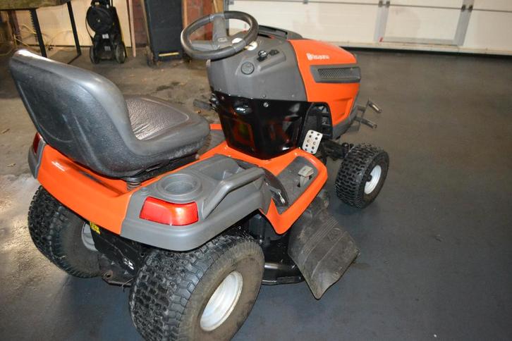 Husqvarna TS 342 Zijlosser / Mulcher, Tuin en Terras, Zitmaaiers, Zo goed als nieuw, 90 tot 120 cm, Elektrische starter, Mulchfunctie