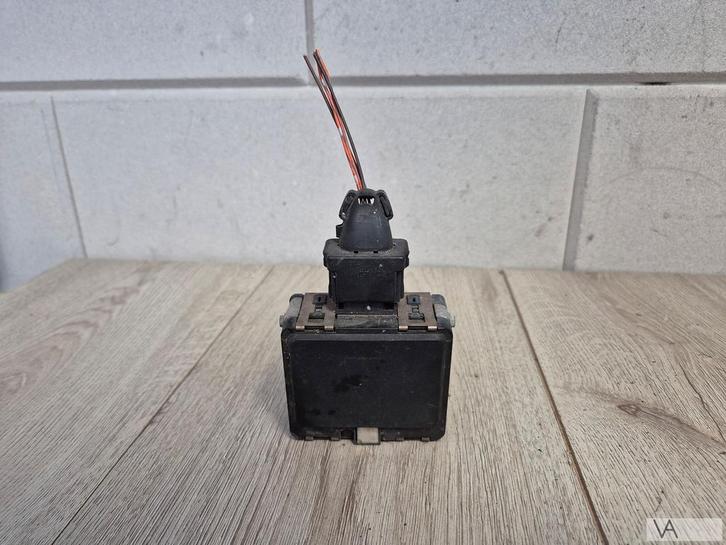 Skoda Fabia / VW Polo ACC afstand radar sensor 5q0907561k, Auto-onderdelen, Elektronica en Kabels, Skoda, Gebruikt, Ophalen of Verzenden