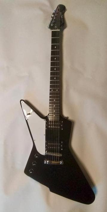 Harley Benton Extreme-76LH BK Classic Series + gigbag beschikbaar voor biedingen