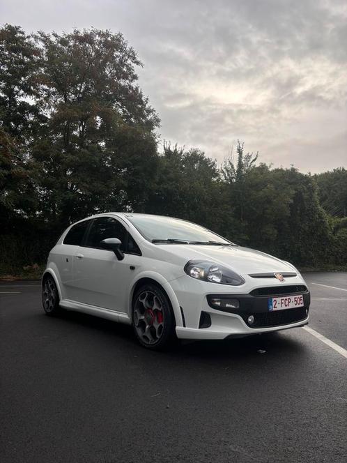 Abarth Punto Evo, Auto's, Abarth, Particulier, Overige modellen, ABS, Airbags, Airconditioning, Bluetooth, Bochtverlichting, Boordcomputer