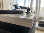 Pro-ject Debut 3 S audiophile nieuw in doos met barst, TV, Hi-fi & Vidéo, Tourne-disques, Enlèvement ou Envoi, Comme neuf