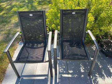 2 hartman tuinstoelen beschikbaar voor biedingen