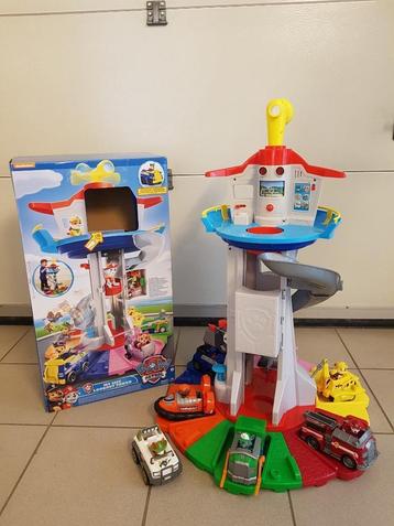 Paw Patrol Grote Uitkijktoren 85 cm hoog met licht en geluid beschikbaar voor biedingen