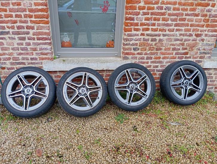 Jantes Mercedes d'origine AMG gris trémolite couleur rare, Auto-onderdelen, Banden en Velgen, Velg(en), Zomerbanden, 18 inch, 225 mm